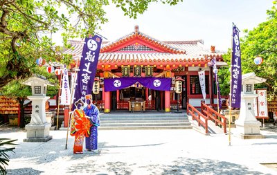 🏛️ 옛 오키나와 사범학교 정문 문주(큐 오키나와 시한갓코 세이몬 몬츄)